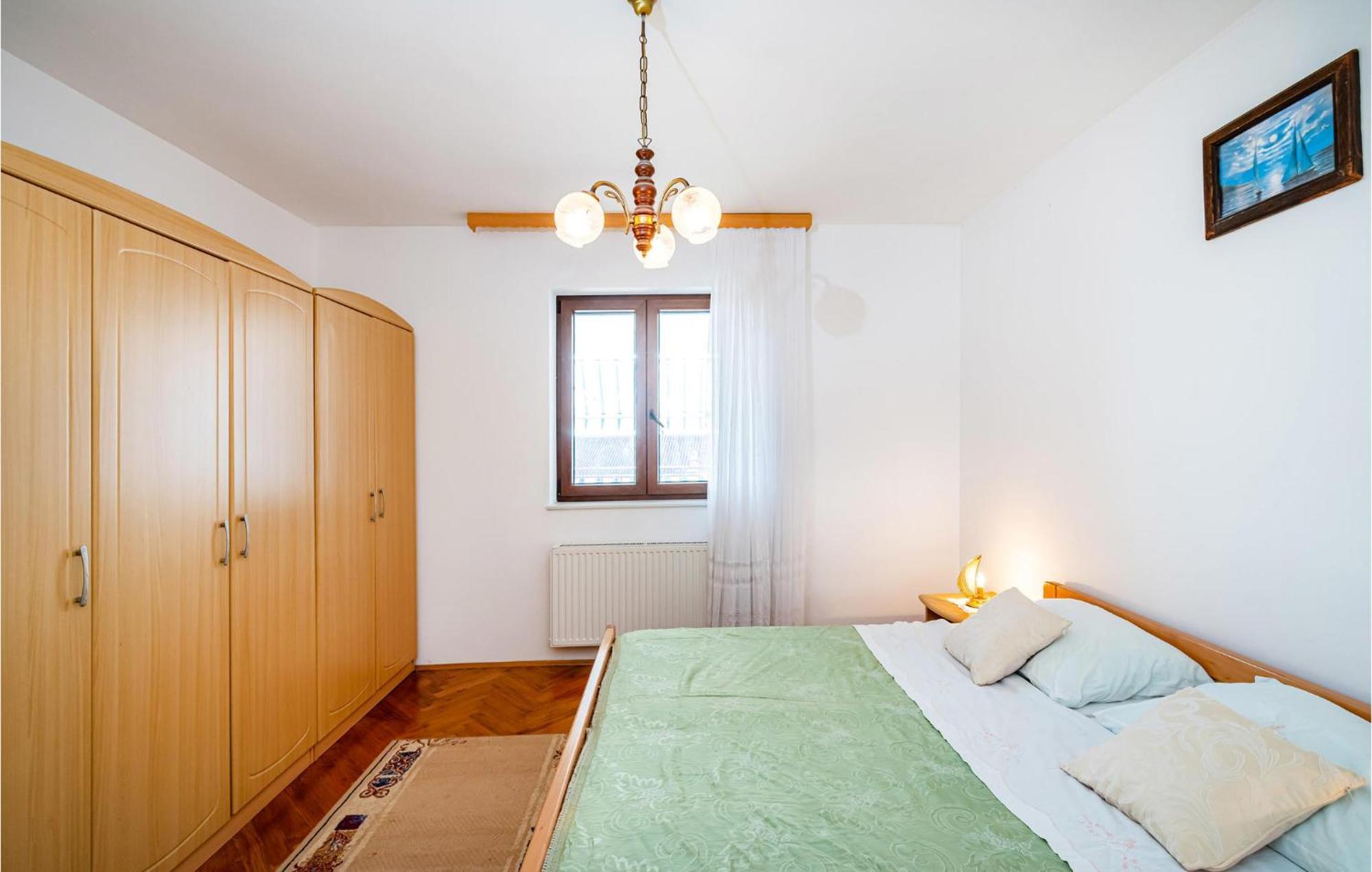 2 Bedroom Cozy Apartment In Zadar Exterior photo
